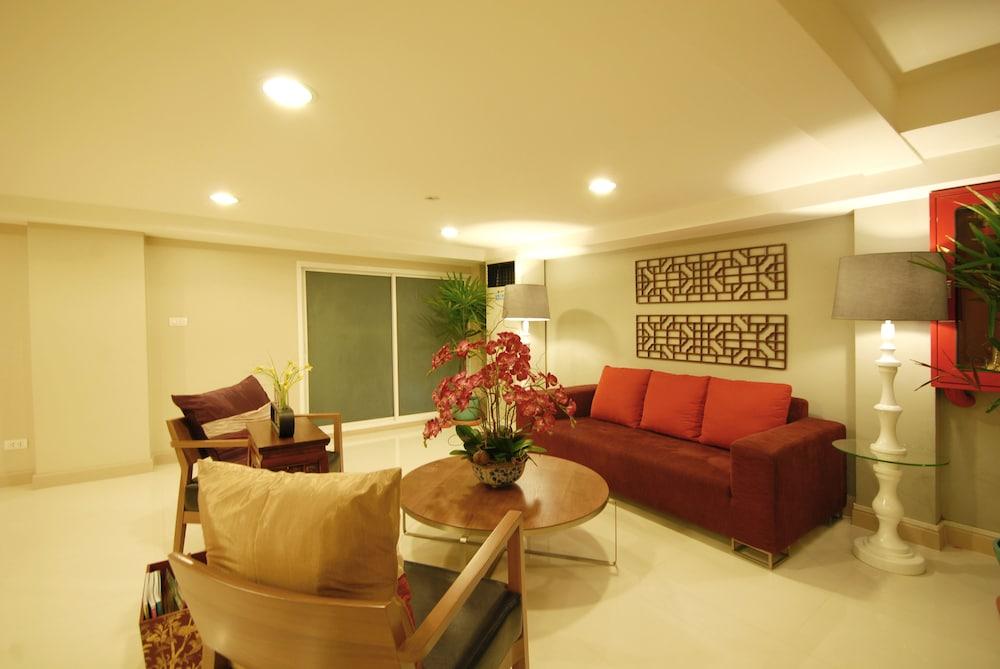 Bangkok Loft Inn Экстерьер фото