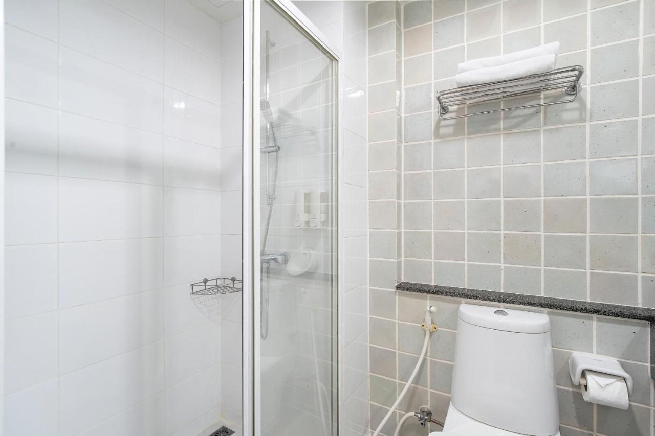 Bangkok Loft Inn Экстерьер фото