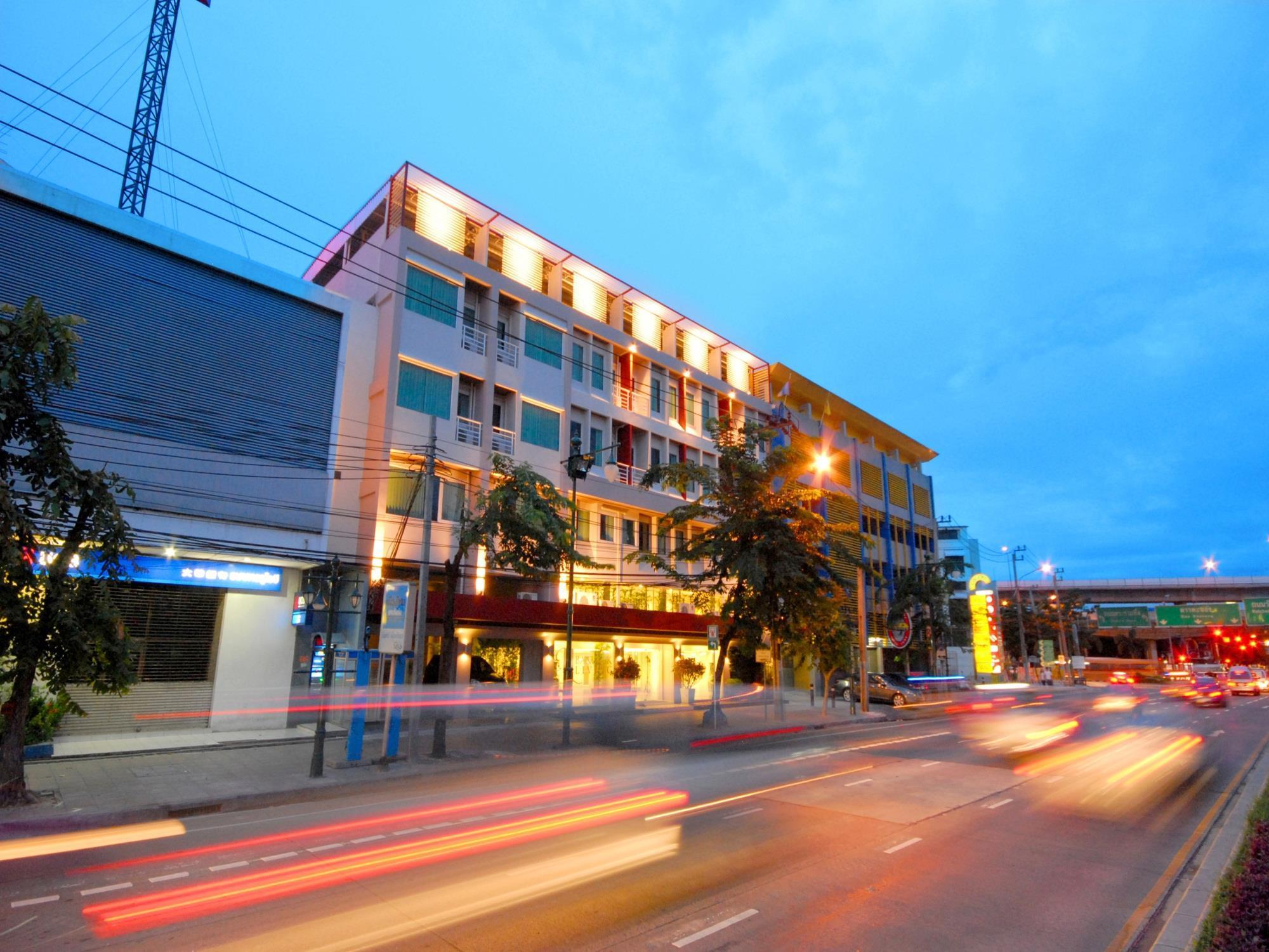 Bangkok Loft Inn Экстерьер фото