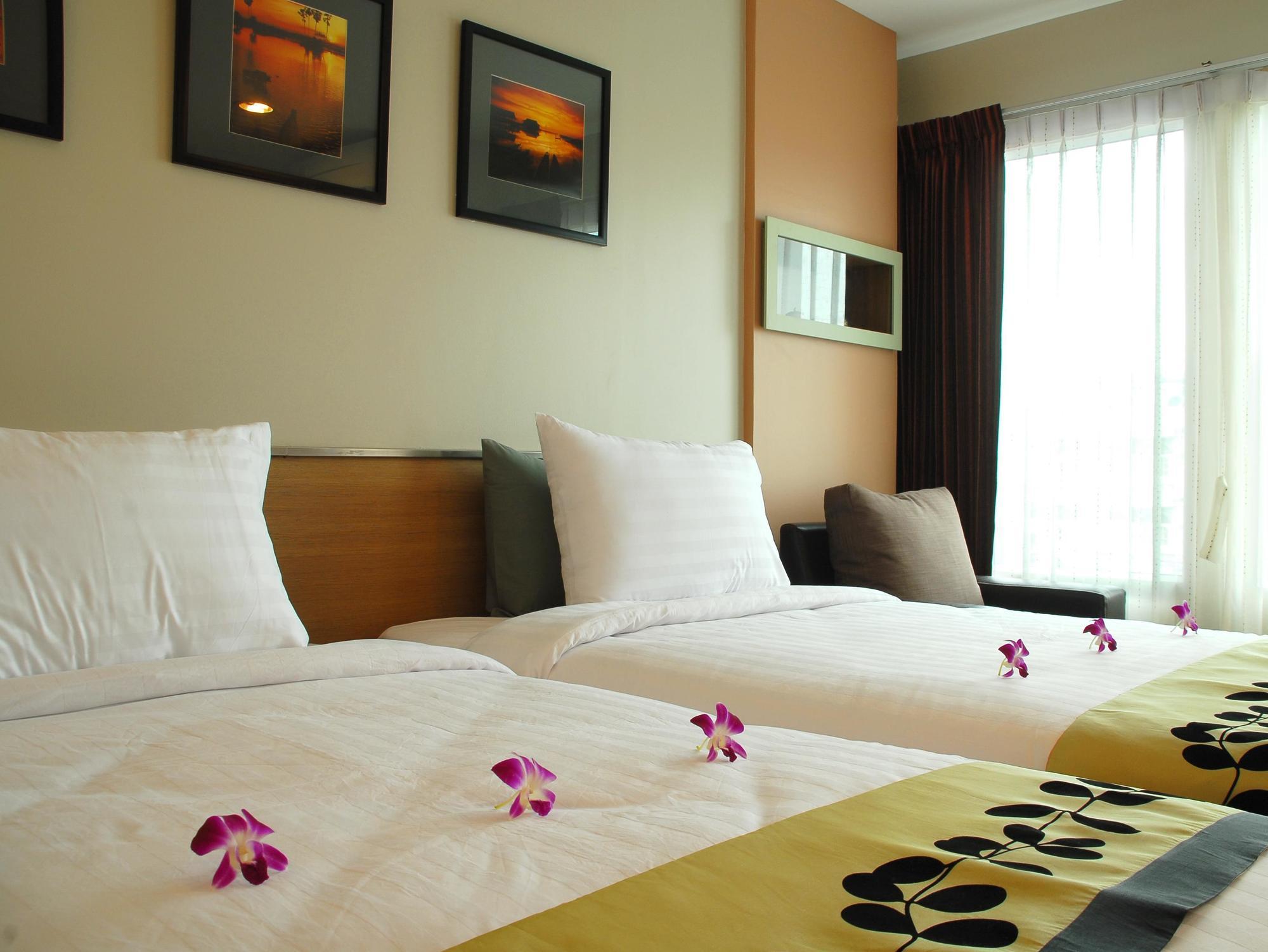 Bangkok Loft Inn Экстерьер фото