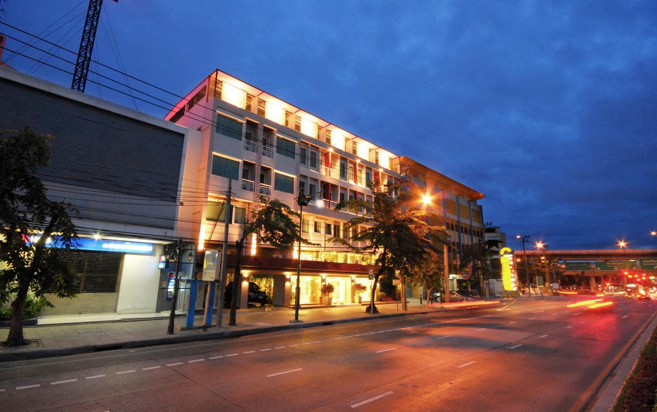Bangkok Loft Inn Экстерьер фото